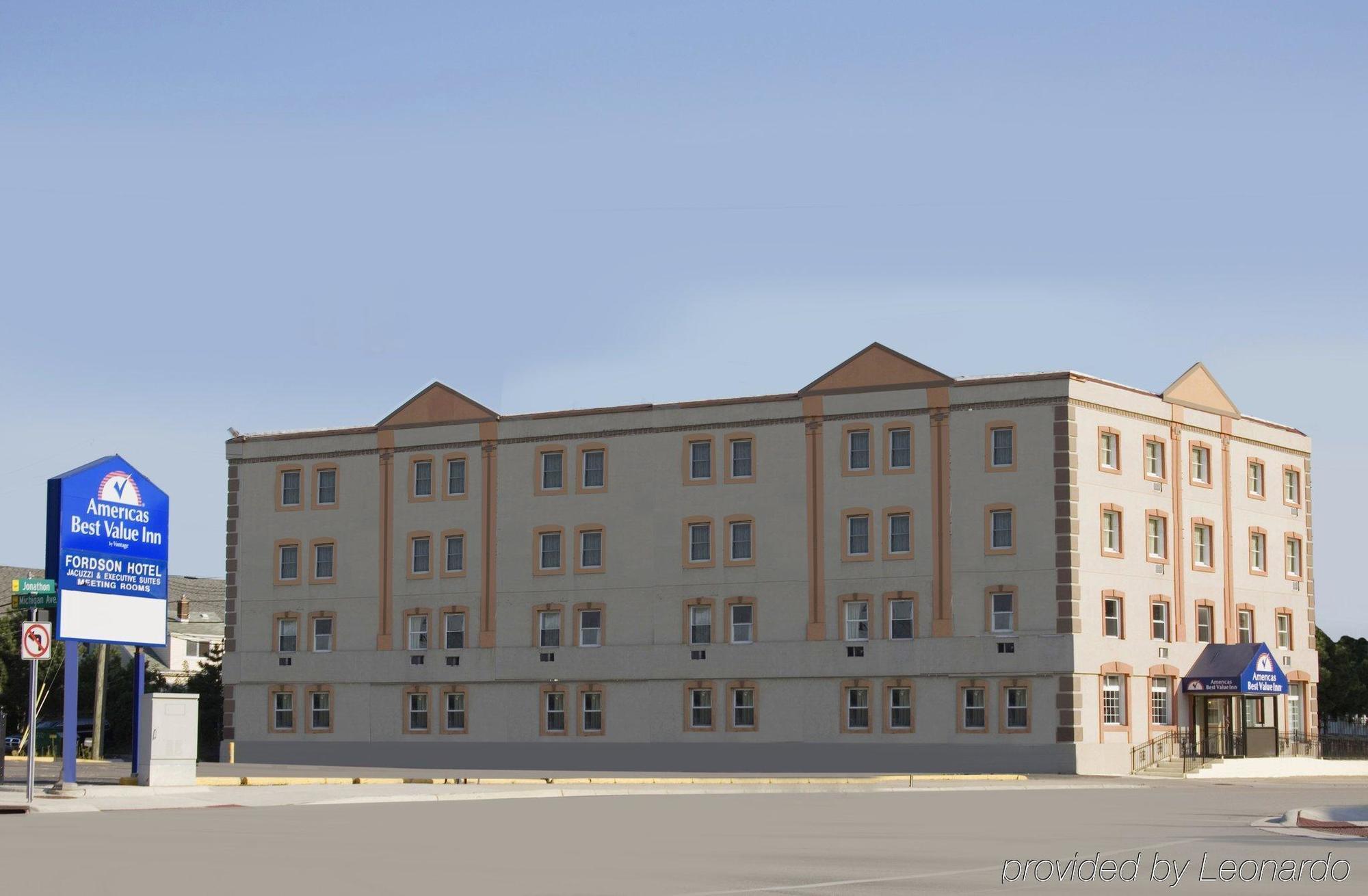 Americas Best Value Inn Dearborn Exterior foto